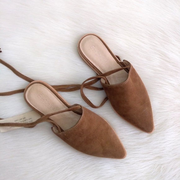❤️LAST PAIR❤️🌿SUEDE BALLET SLIDES🌿 - Picture 3 of 5